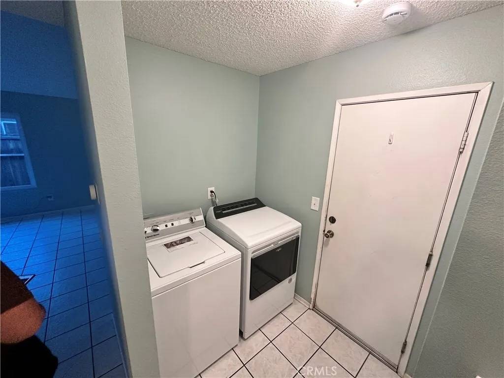 Colton, CA 92324,618 Award Drive