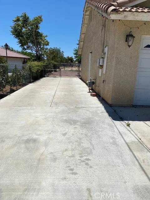 Hesperia, CA 92345,15805 Muscatel Street