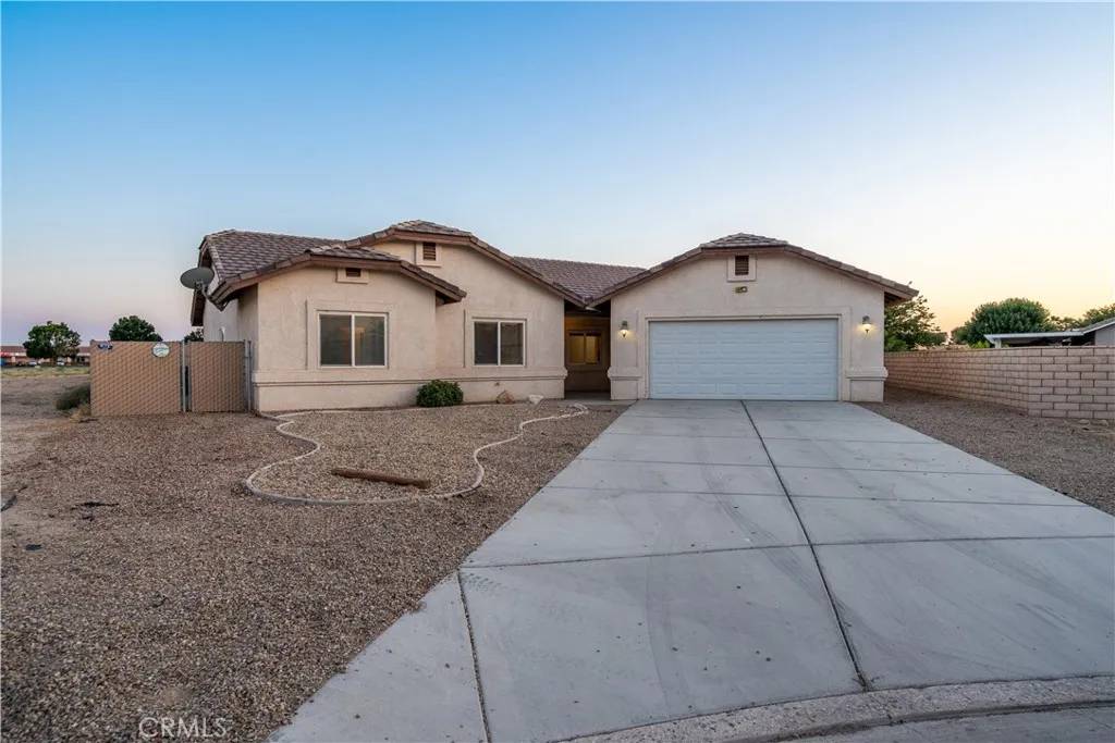 Helendale, CA 92342,15077 Birdie Lane