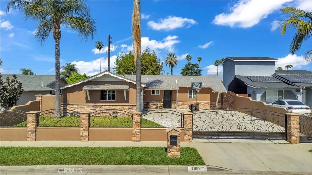 La Puente, CA 91744,1109 Broadmoor Avenue