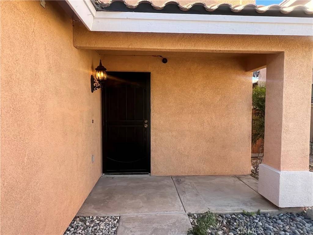 Victorville, CA 92394,14433 El Grande Way