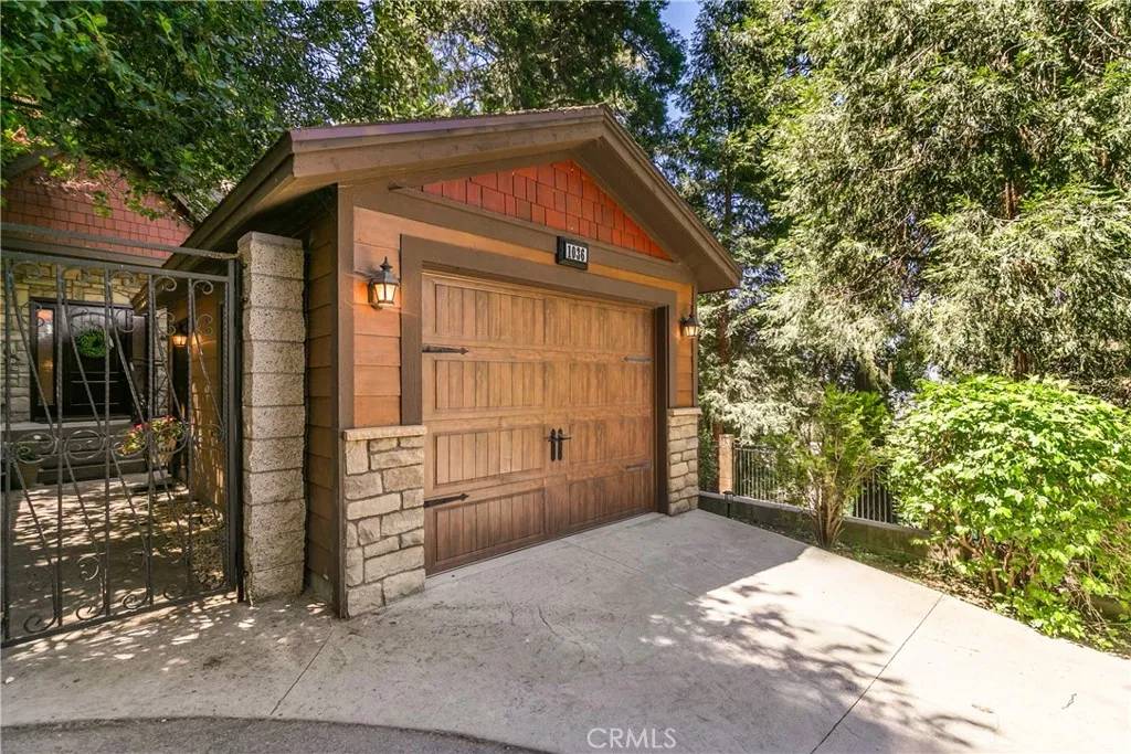 Crestline, CA 92325,1036 Venus Way