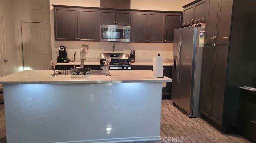 Menifee, CA 92584,30490 Downtown Way