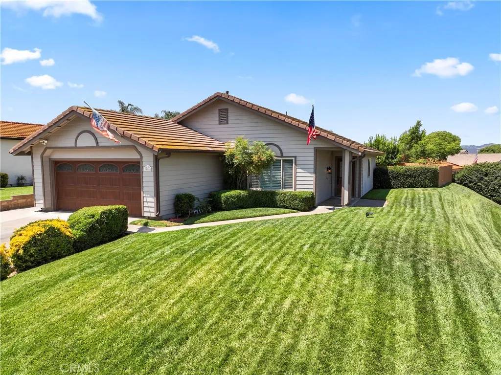 Murrieta, CA 92563,39781 Pin Oak Court