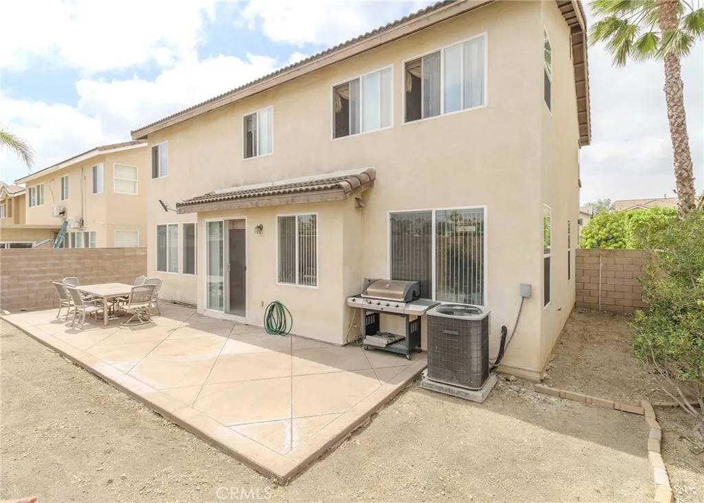 Fontana, CA 92336,15474 Jackson Drive