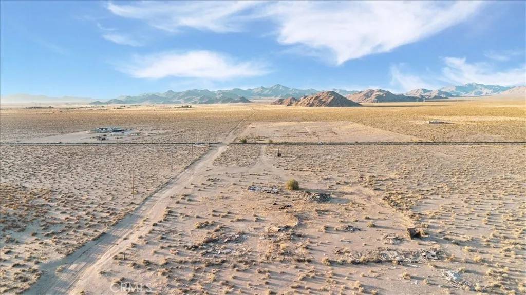 Lucerne Valley, CA 92356,34525 Northside