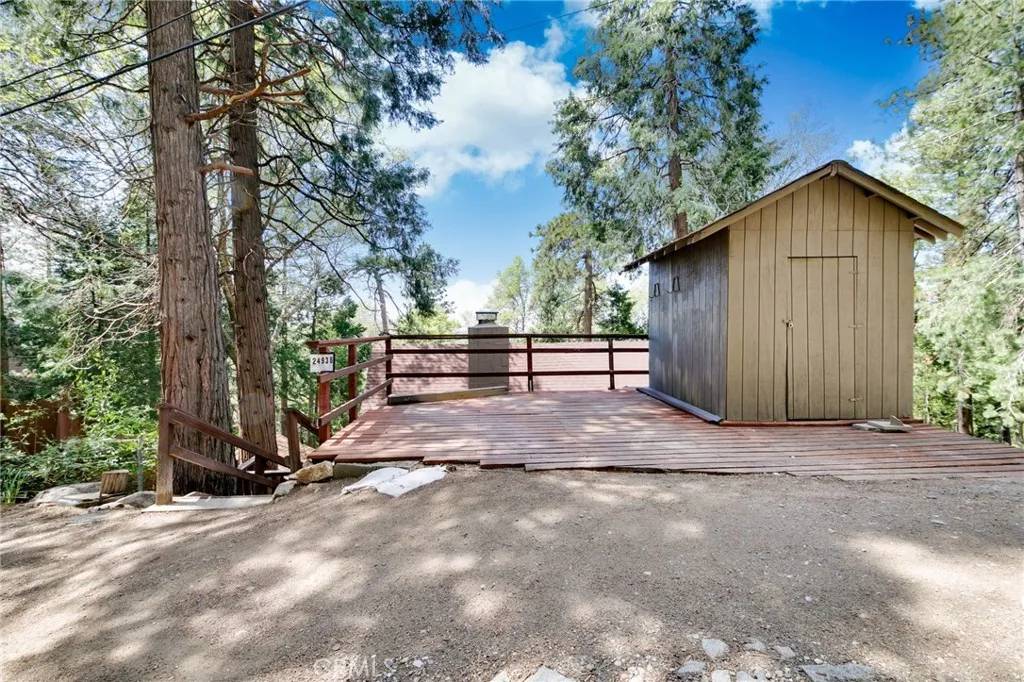 Crestline, CA 92325,24938 Highland Drive