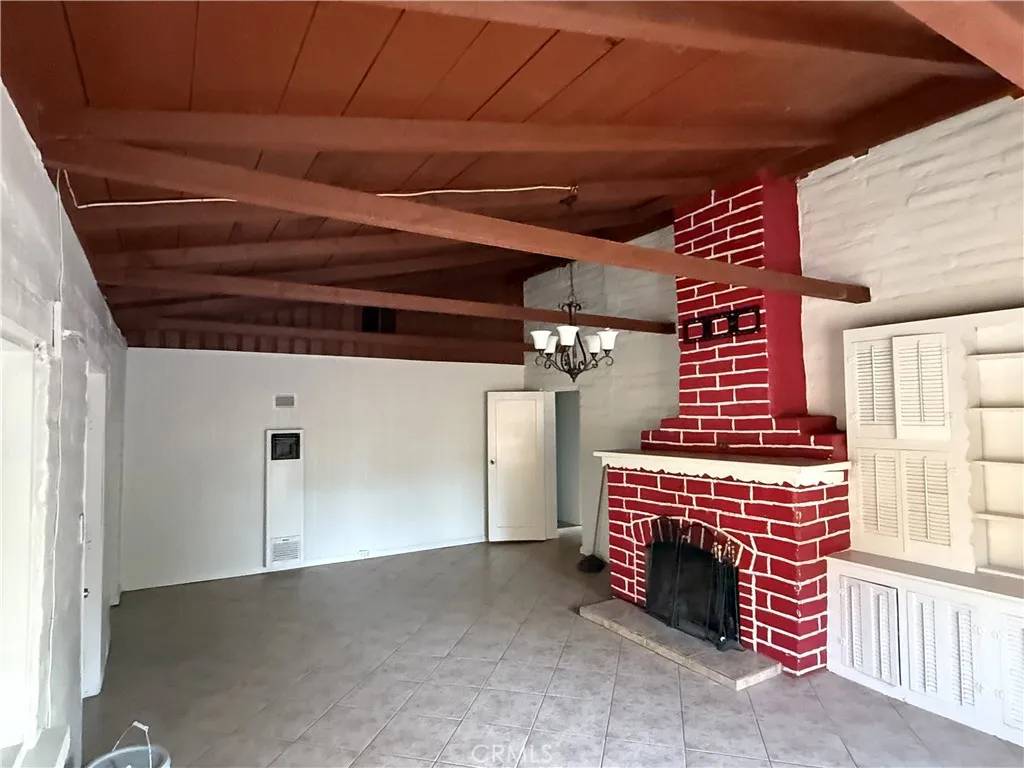 San Bernardino, CA 92407,2375 Ogden Street