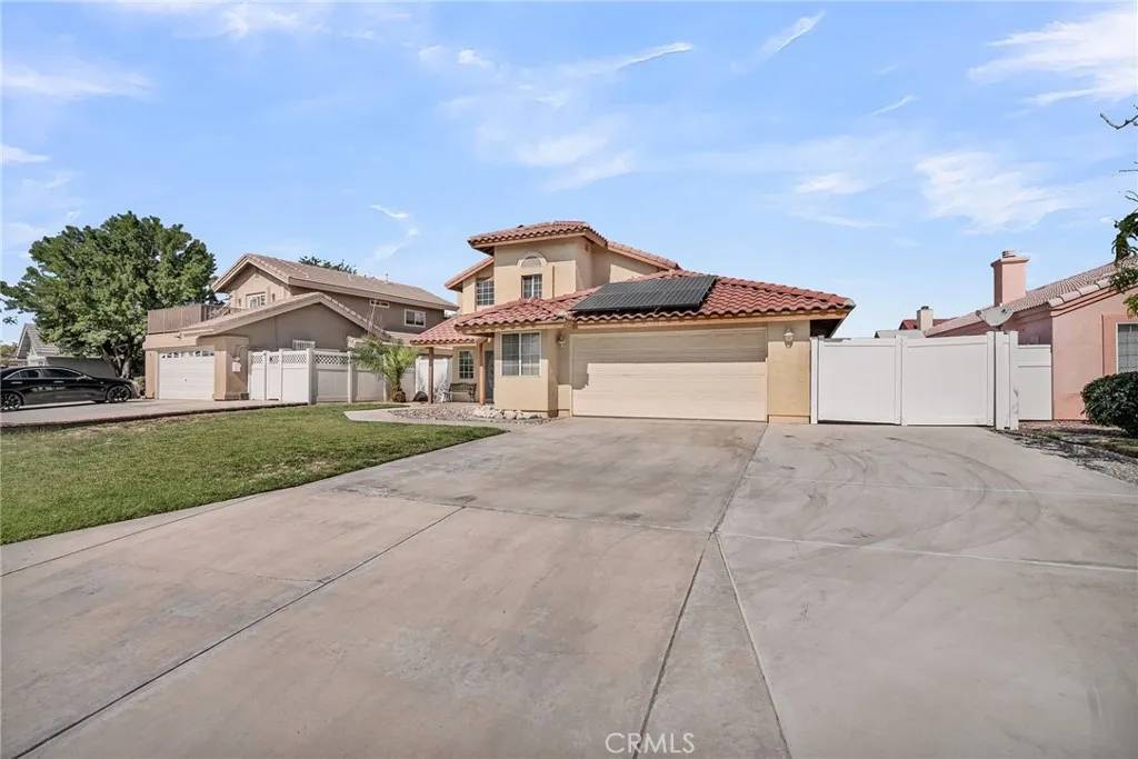 Victorville, CA 92395,13180 Meteor Drive