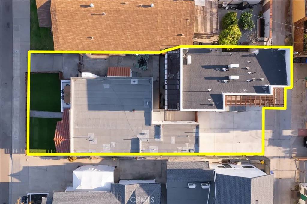 San Diego, CA 92104,2920 Bancroft Street