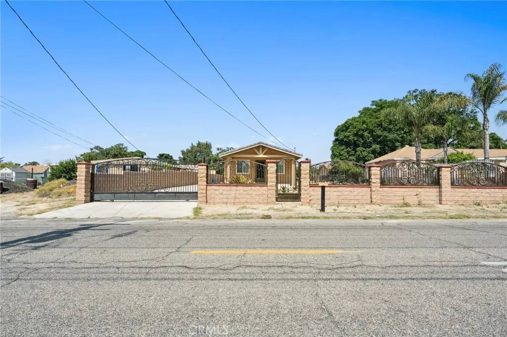 San Bernardino, CA 92407,3348 Duffy Street