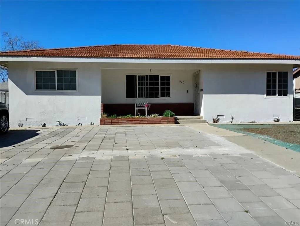 Beaumont, CA 92223,973 Orange Avenue