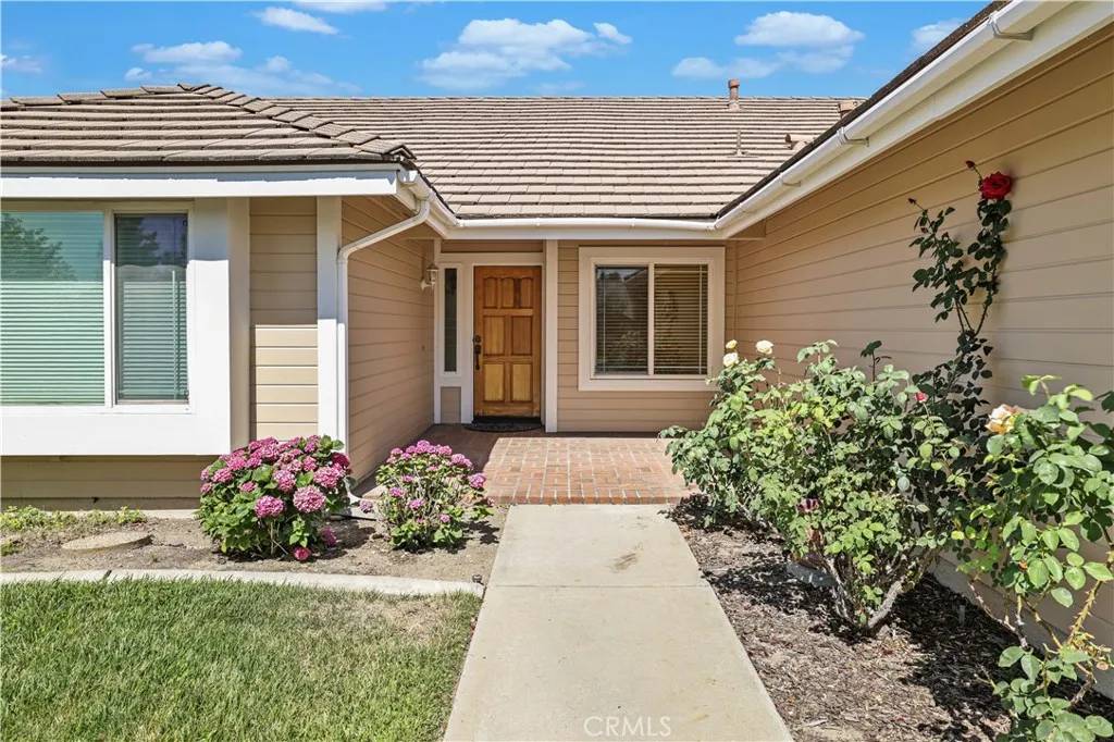 Upland, CA 91784,2065 N Shorewood Avenue