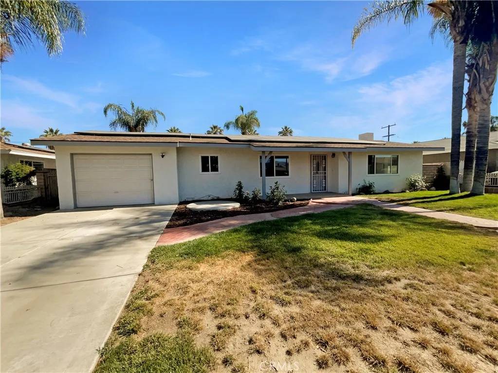 Hemet, CA 92544,41284 Orange Place