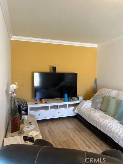 Santa Ana, CA 92707,226 E Edinger Avenue