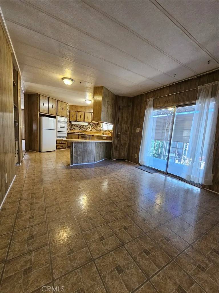 Moreno Valley, CA 92557,23820 Ironwood #173
