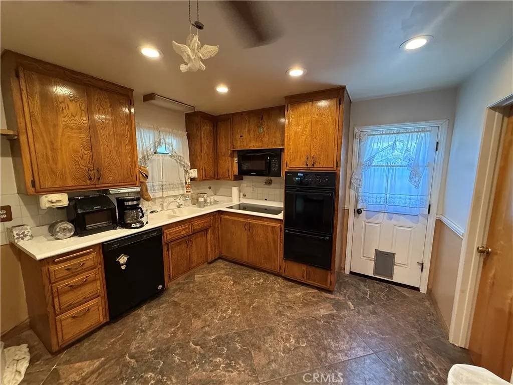 Riverside, CA 92505,4271 Hines Avenue