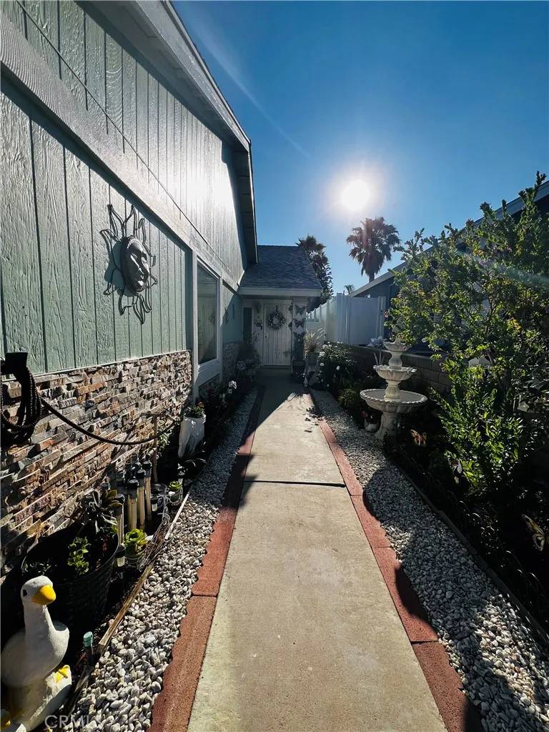 Moreno Valley, CA 92557,12209 Hythe Street