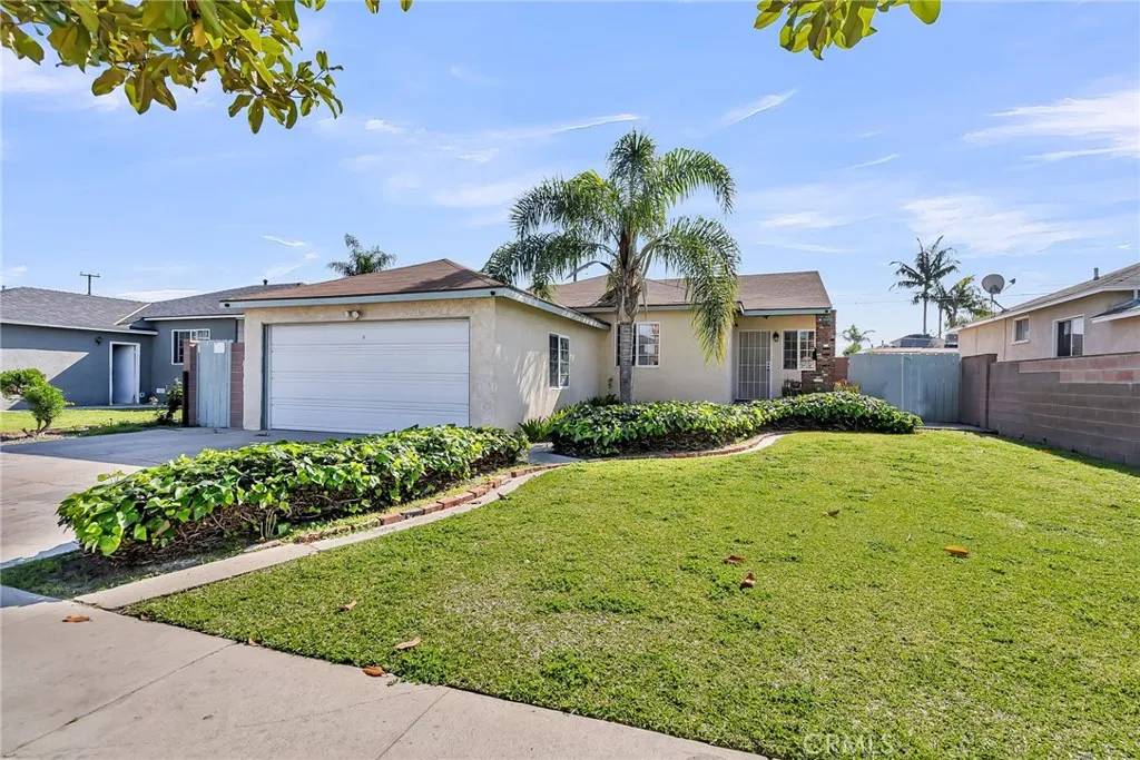 Norwalk, CA 90650,15312 Roper Avenue