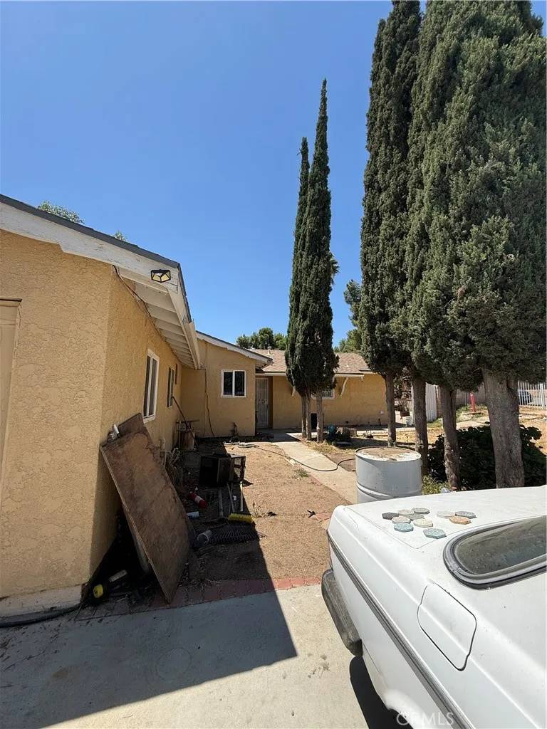 Jurupa Valley, CA 92509,3187 Ruthann Drive