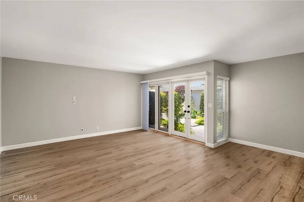 Laguna Beach, CA 92651,1575 Via Capri #6