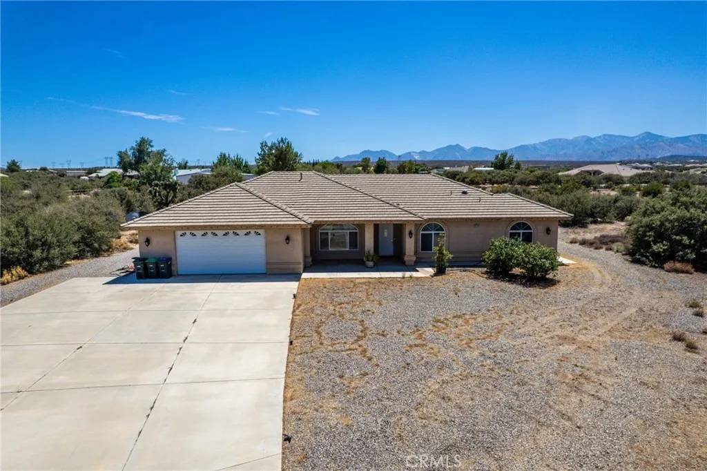 Oak Hills, CA 92344,9735 Highland Road