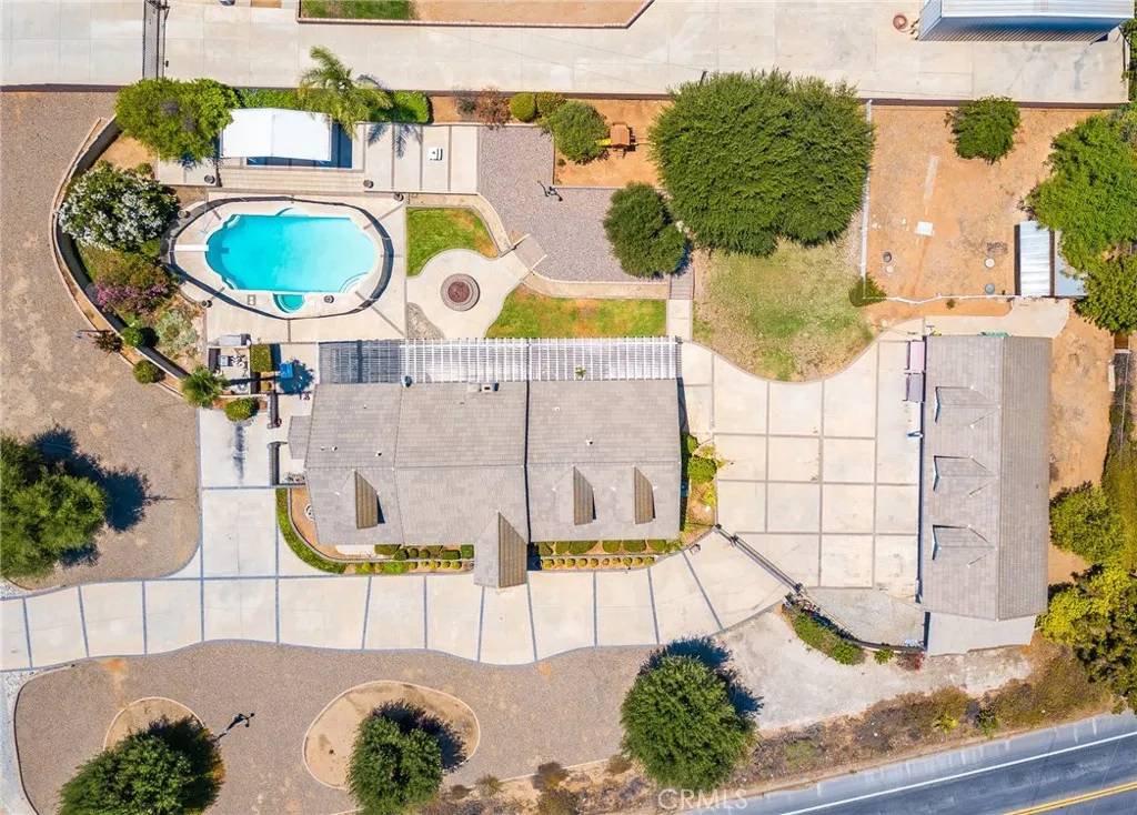 Riverside, CA 92504,16101 Washington Street