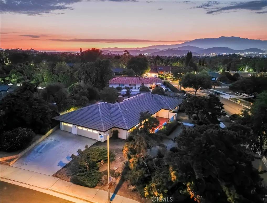 Riverside, CA 92506,1560 Via Tioga