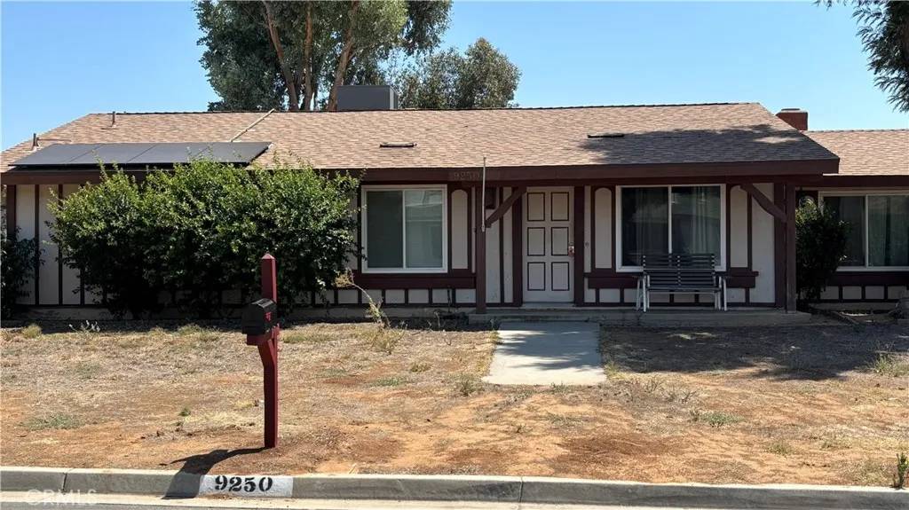 Jurupa Valley, CA 92509,9250 Trailhead