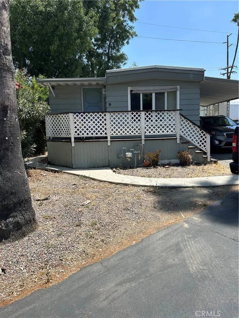 Colton, CA 92324,2751 Reche Canyon