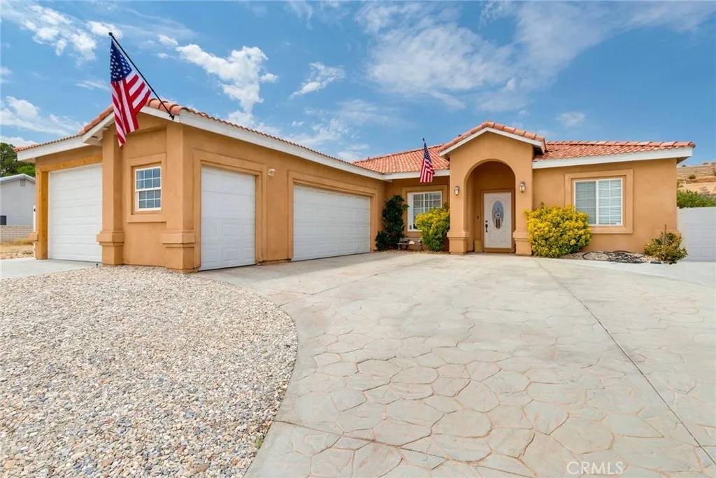 Helendale, CA 92342,14387 Schooner Drive