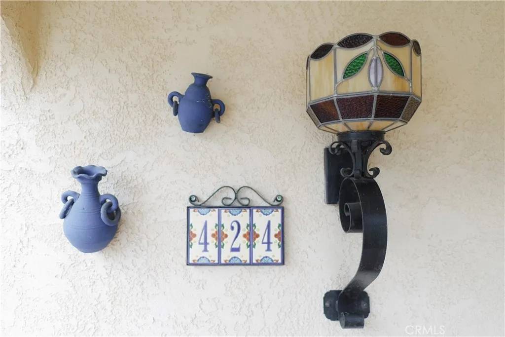 Azusa, CA 91702,424 W 11th Street