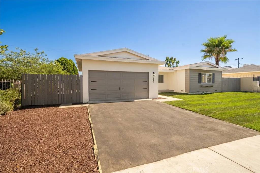 Rialto, CA 92376,321 W Scott Street