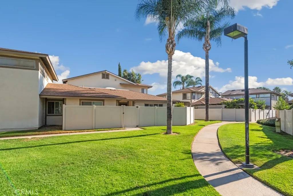 Ontario, CA 91762,937 Pinyon Court