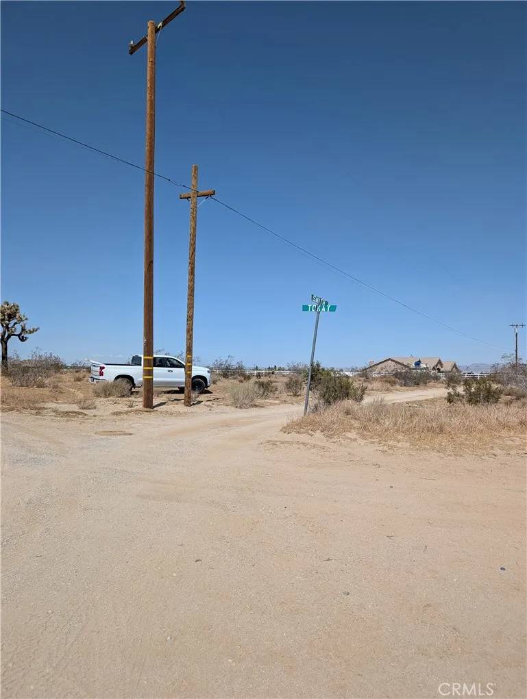 Phelan, CA 92371,0 Smith Road