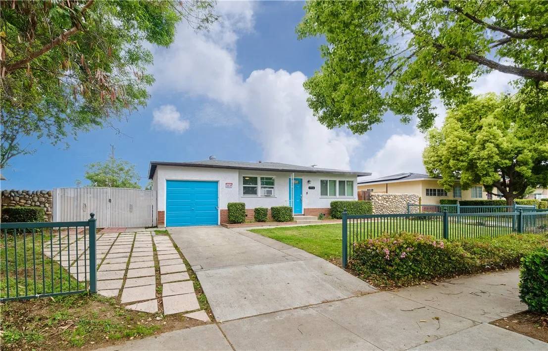 Ontario, CA 91762,1516 W Stoneridge Court