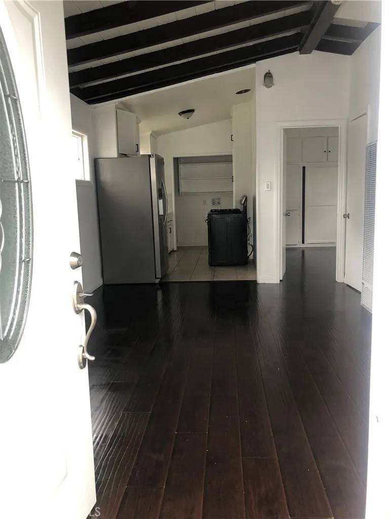 Long Beach, CA 90805,169 E 68th Way