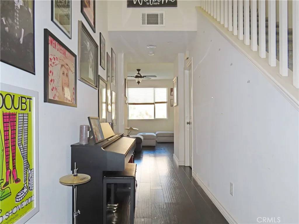 Canyon Country, CA 91351,26838 Albion Way