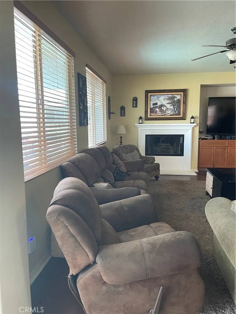 Hesperia, CA 92344,9060 Seal Beach