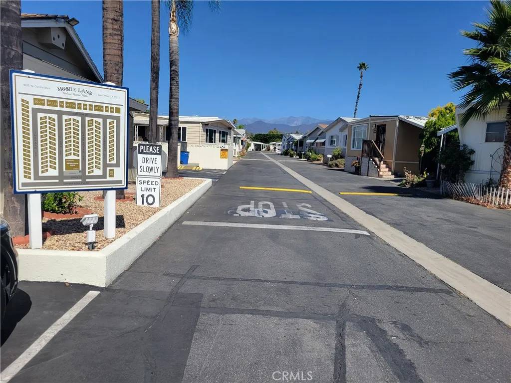 San Dimas, CA 91773,1635 Covina Blvd