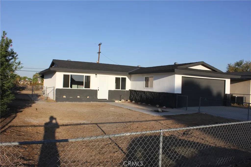 Yermo, CA 92398,35764 Frontier Avenue