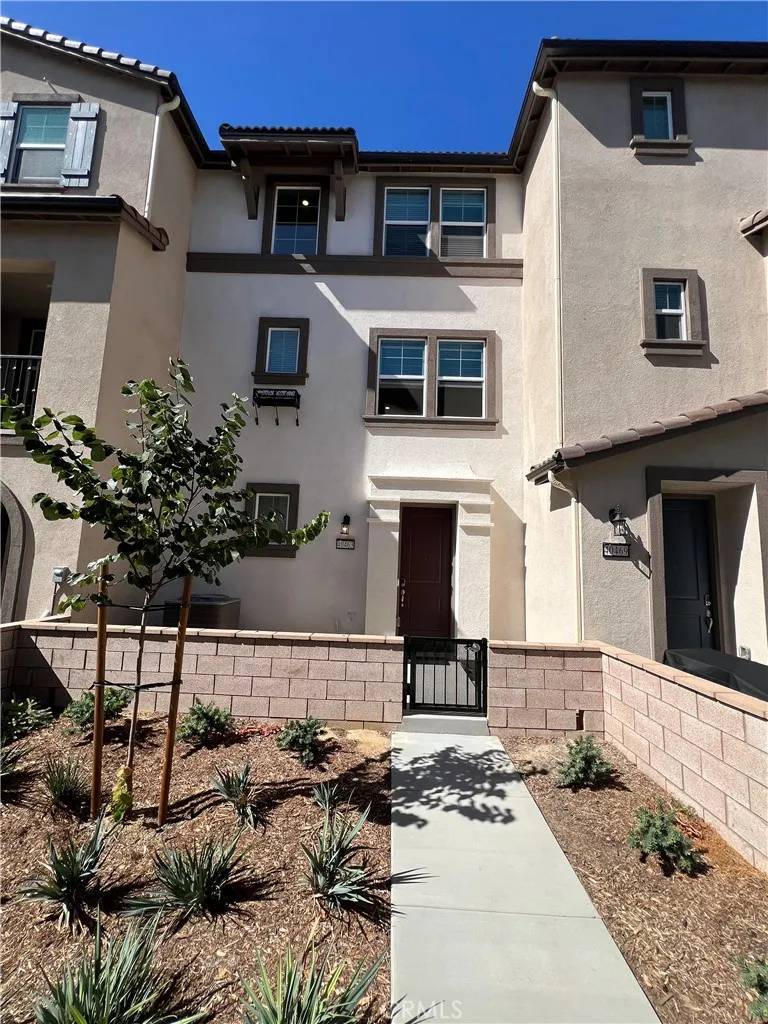 Temecula, CA 92591,40463 Melrose Drive