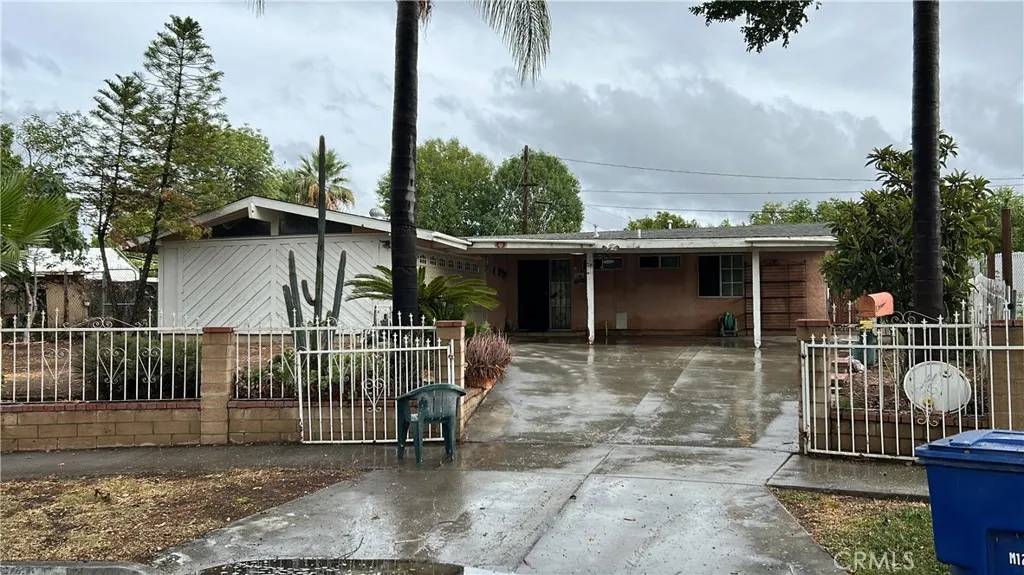 Riverside, CA 92503,8842 Mentone