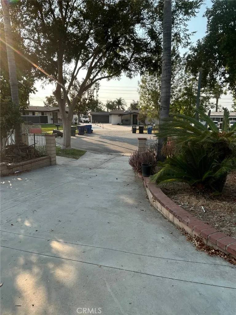 Riverside, CA 92503,8842 Mentone