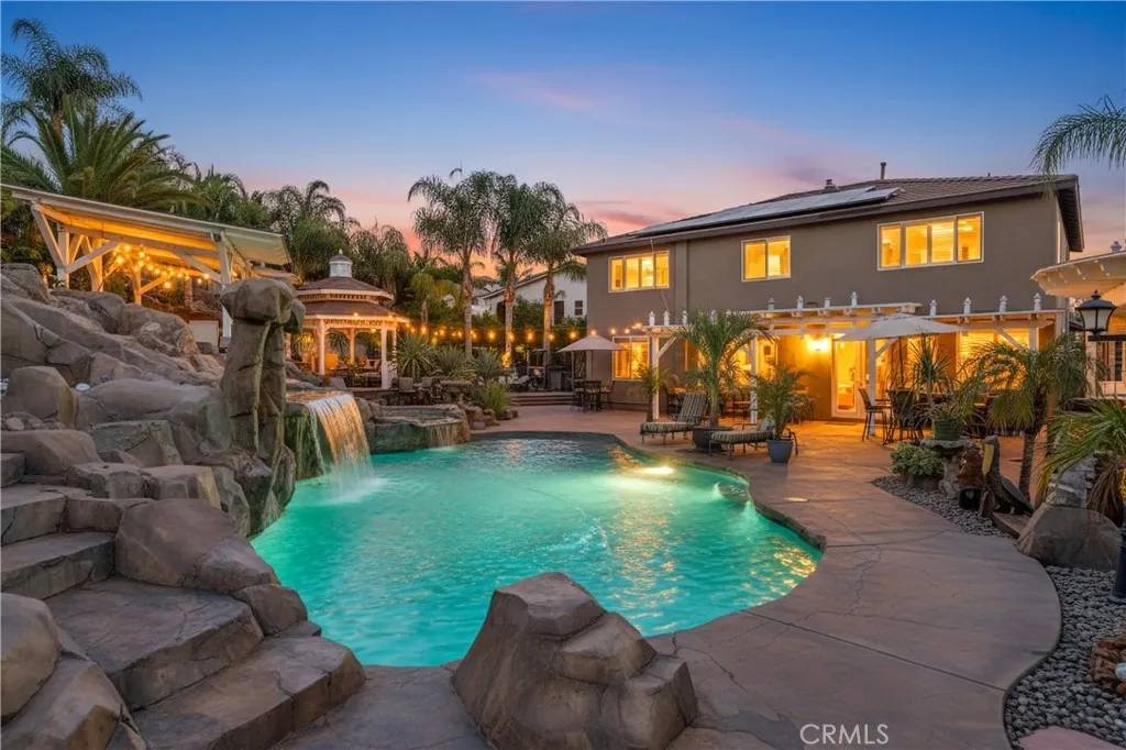 Eastvale, CA 91752,12377 Columbia Lane