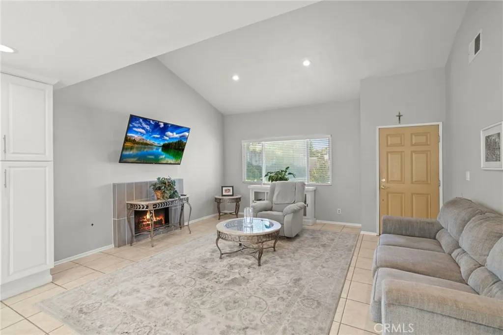 Grand Terrace, CA 92313,12440 Cardinal