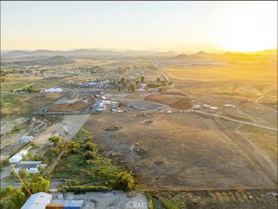 Winchester, CA 92596,0 Patita