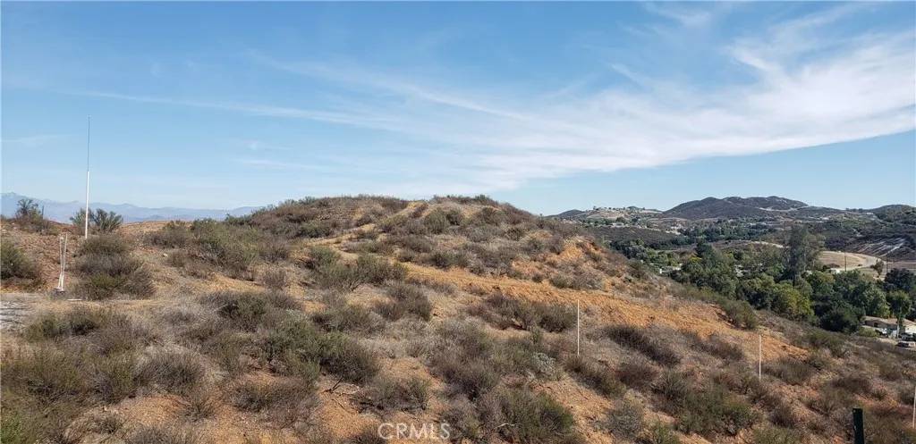 Wildomar, CA 92595,0 Upton