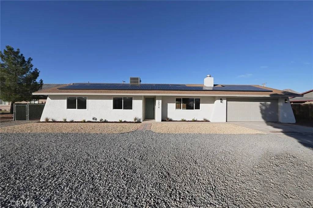 Apple Valley, CA 92307,15514 Dale Evans