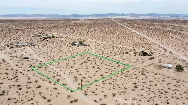 Joshua Tree, CA 92252,64700 Sunshine